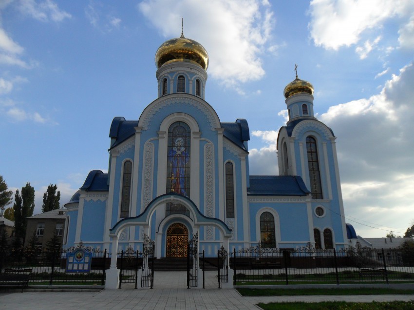 Луганск. Церковь иконы Божией Матери 