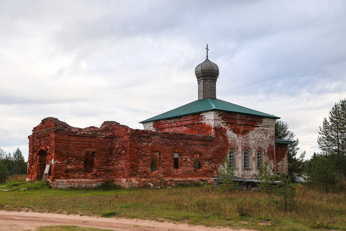 Церковь Рождества Христова, Погост (Ныкола) (Холмогорский район, Архангельская область). фасады