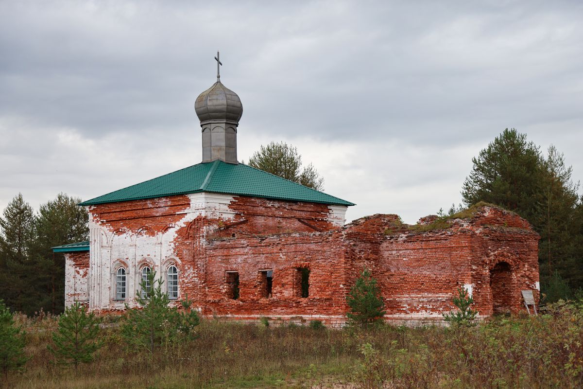 Церковь Рождества Христова, Погост (Ныкола) (Холмогорский район, Архангельская область). фасады