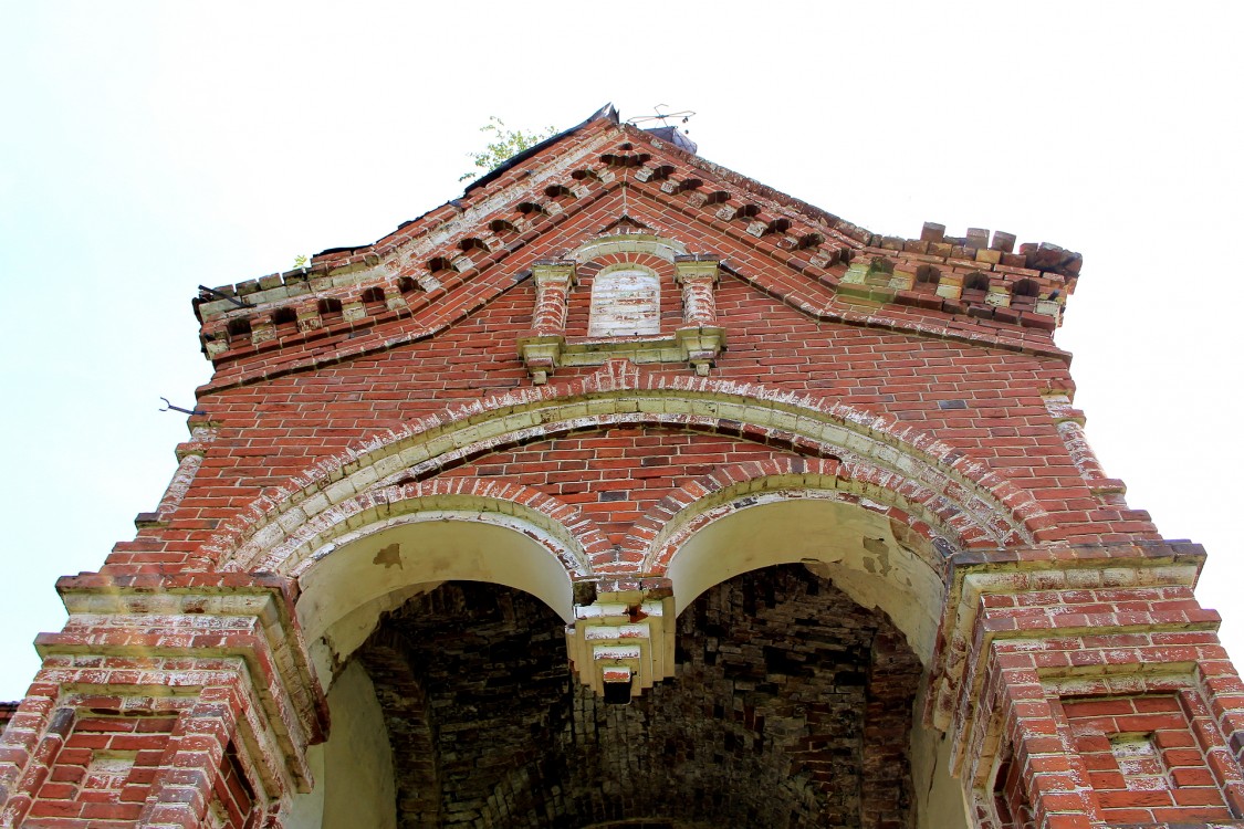 Церковь Петра и Павла, Елёво (Петропавловское), урочище (Белохолуницкий район, Кировская область). архитектурные детали