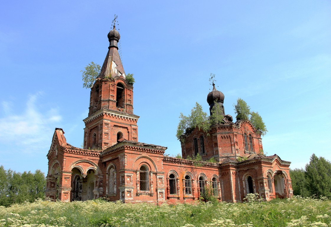 Елёво (Петропавловское), урочище. Церковь Петра и Павла. фасады