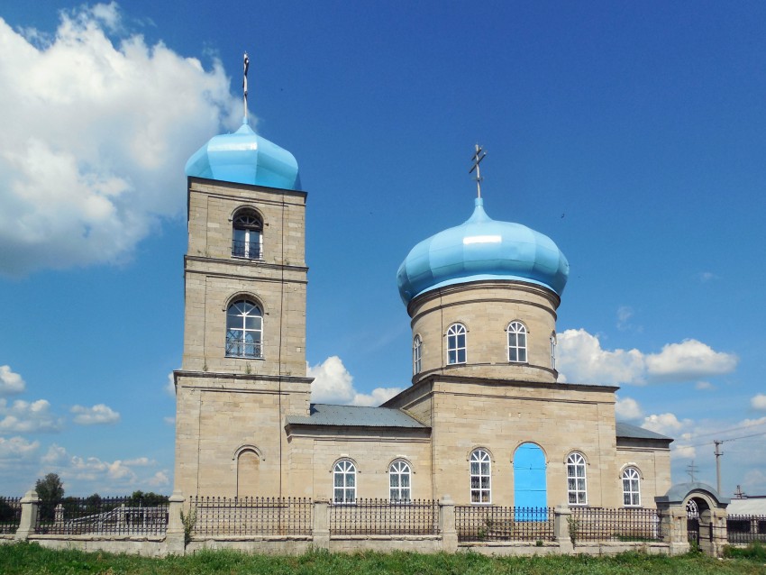 Церковь Михаила Архангела, Спиридоновка (Лениногорский район, Республика Татарстан). фасады