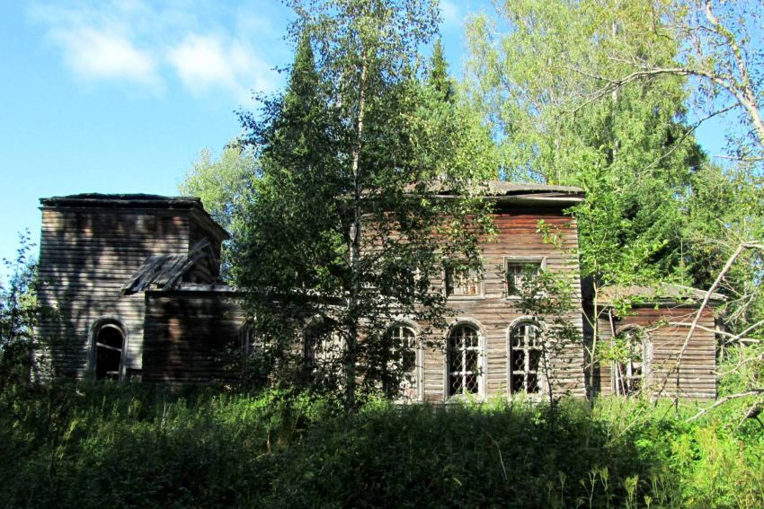 Церковь Афанасия и Кирилла, Патриархов Александрийских, Фоминская (Васютинский погост, Дьяконцы) (Верхнетоемский район, Архангельская область). фасады, вид с юга