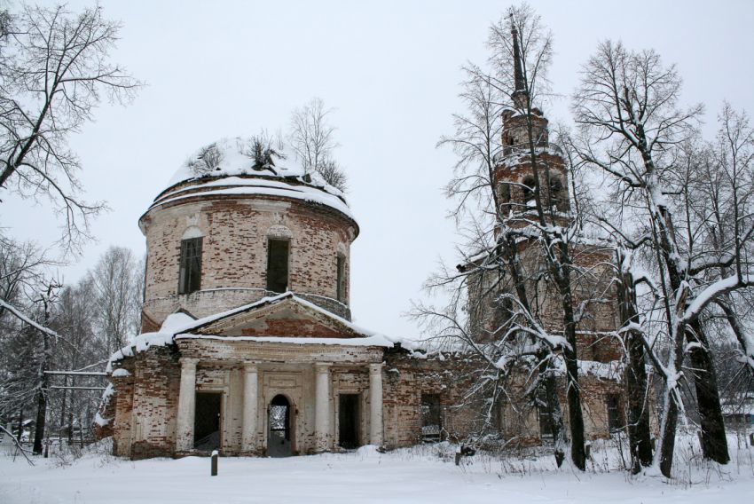 Церковь Воскресения Христова, Воскресенск (Карагайский район, Пермский край). фасады