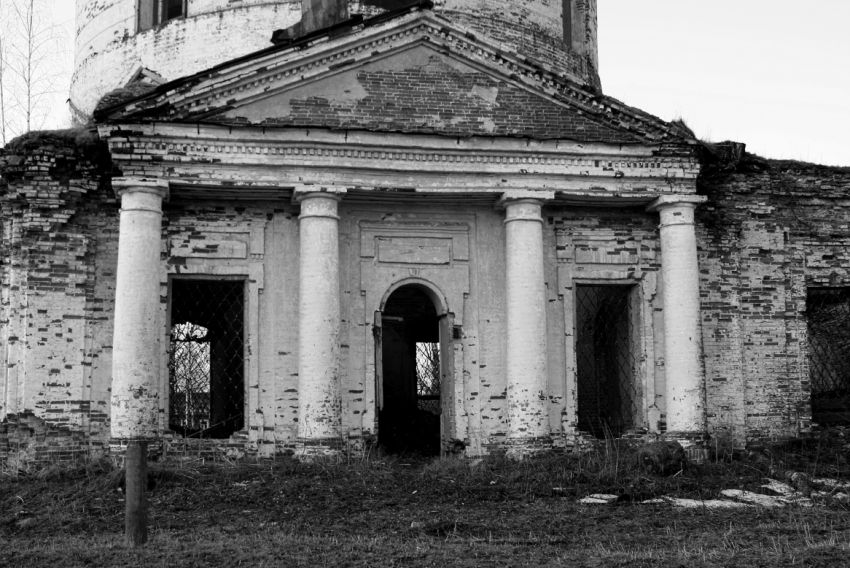 Церковь Воскресения Христова, Воскресенск (Карагайский район, Пермский край). фасады
