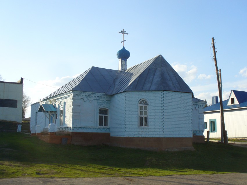 Шереметьевка. Молитвенный дом Покрова Пресвятой Богородицы. фасады