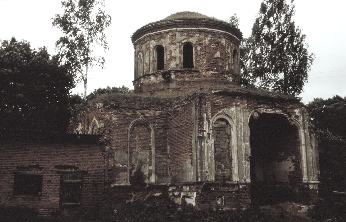 фасады. Церковь Михаила Архангела, Архангельское (Чернский район, Тульская область)