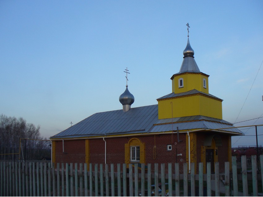 Верхняя Уратьма. Молитвенный дом Василия Великого. фасады