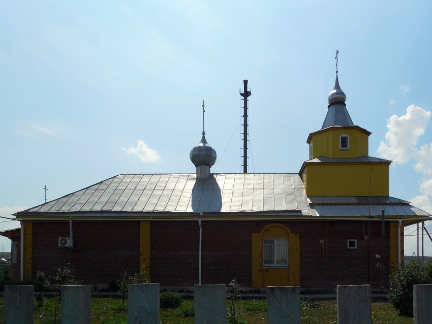 Верхняя Уратьма. Молитвенный дом Василия Великого. фасады