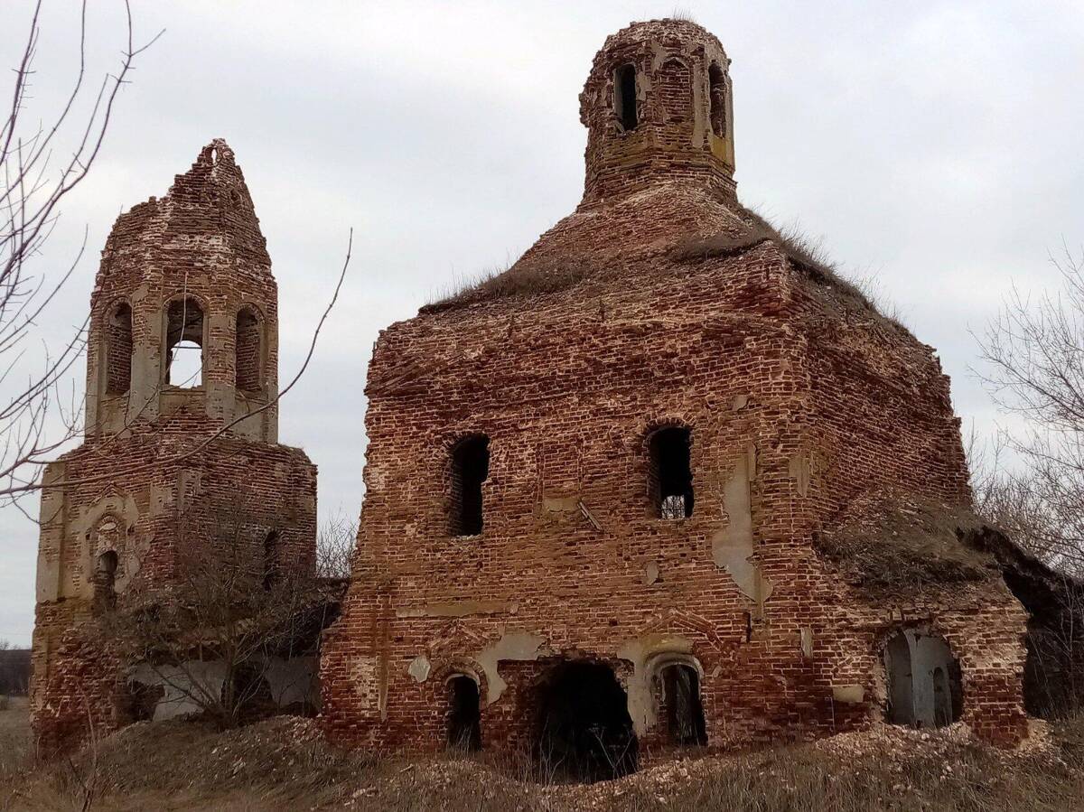 Церковь Тихвинской иконы Божией Матери, Воскресенское (Чернский район, Тульская область). фасады