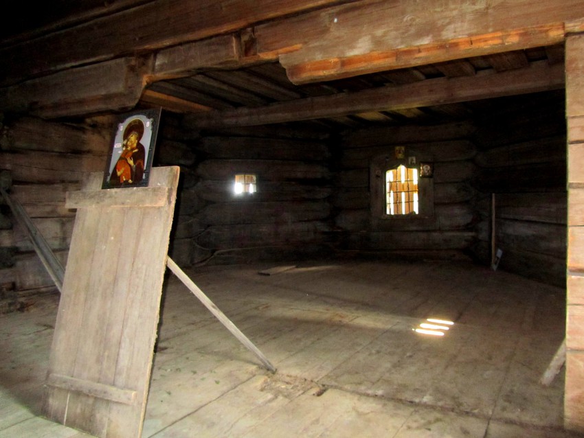 Церковь Покрова Пресвятой Богородицы, Едомский погост (Сидорова Едома), урочище (Красноборский район, Архангельская область). интерьер и убранство, алтарная часть