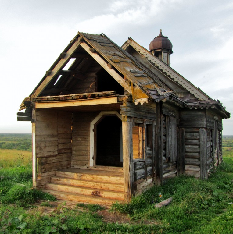 Часовня Георгия Победоносца, Сакулинская (Красноборский район, Архангельская область). фасады, после распила колокольни