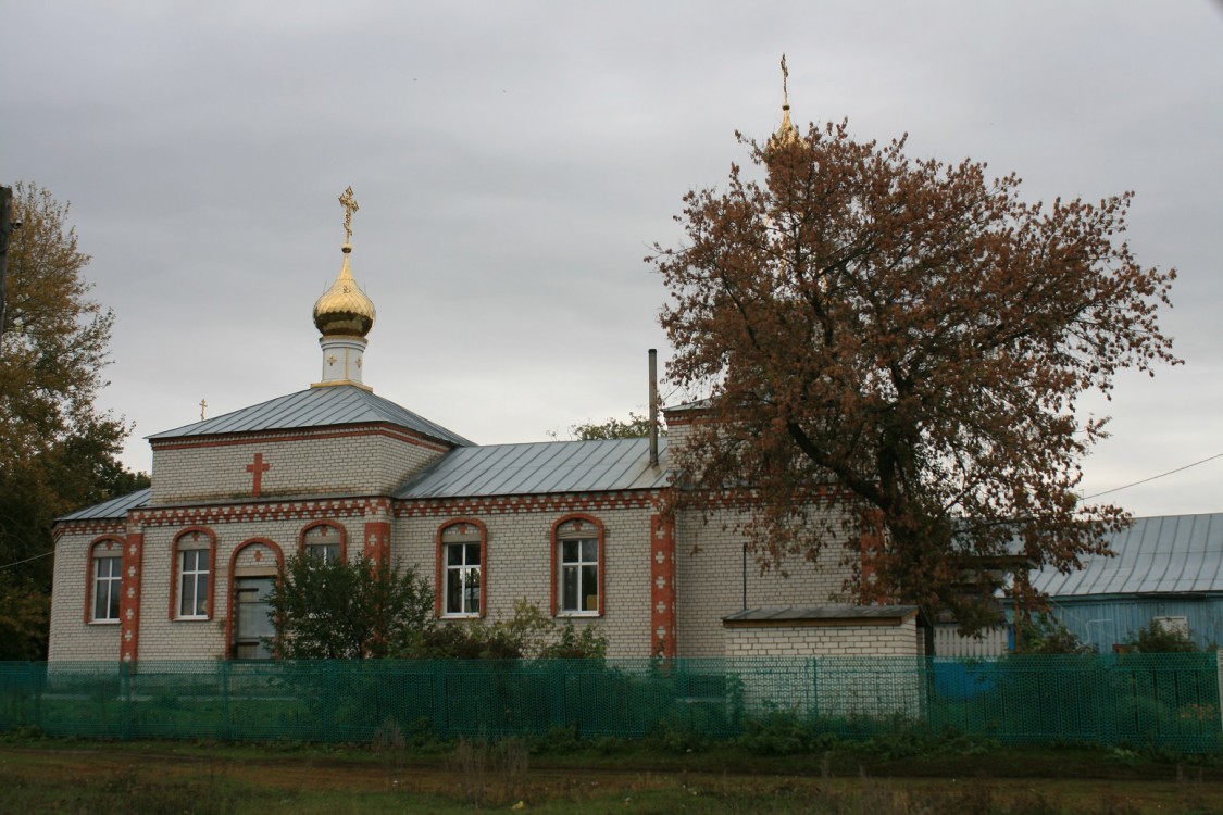 Новые алгаши ульяновская область. Храм старые Алгаши.