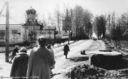 Церковь Александра Невского, 1958,Здание слева - городская больница (сейчас здесь психоневрологическое отделение).  Далее Храм Александра Невского.Автор:Симоновский Олег Глебович.Направление съемки:юг. с сайта  https://pastvu.com/p/163702 <br>, Конаково, Конаковский район, Тверская область