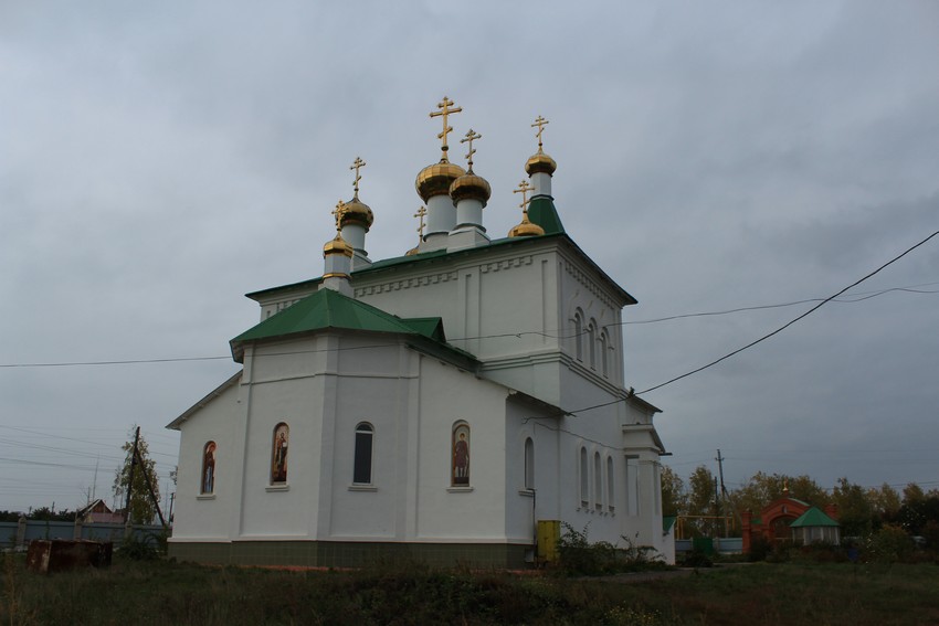 Кошки самарской погода на неделю. Храм кошки Самарская область. Церковь Рождества Христова (Алатырь). Церкви Рождества Христова в кошках Самарской области.. Храм кошки село в Самарской области.