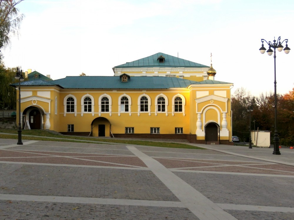 Церковь Воскресения Христова при епархиальном управлении, Пенза (Пенза, город, Пензенская область). фасады