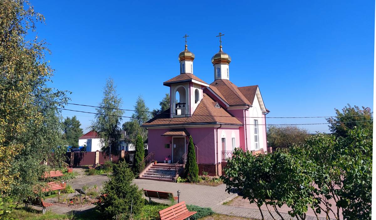Церковь Алексия царевича, Разбегаево (Ломоносовский район, Ленинградская область). фасады