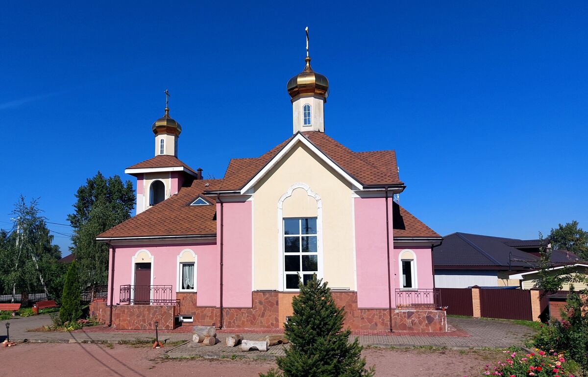 Церковь Алексия царевича, Разбегаево (Ломоносовский район, Ленинградская область). фасады