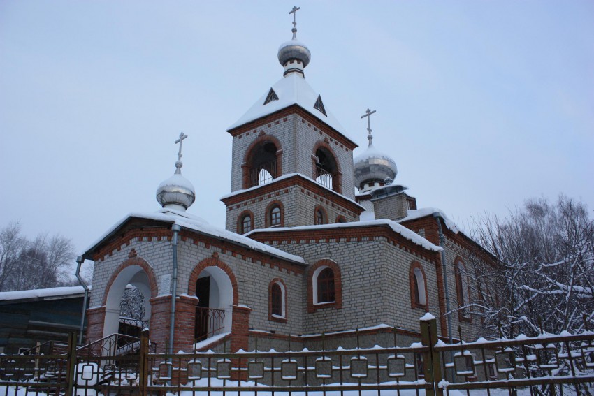 Церковь Покрова Пресвятой Богородицы, Омутнинск (Омутнинский район, Кировская область). фасады