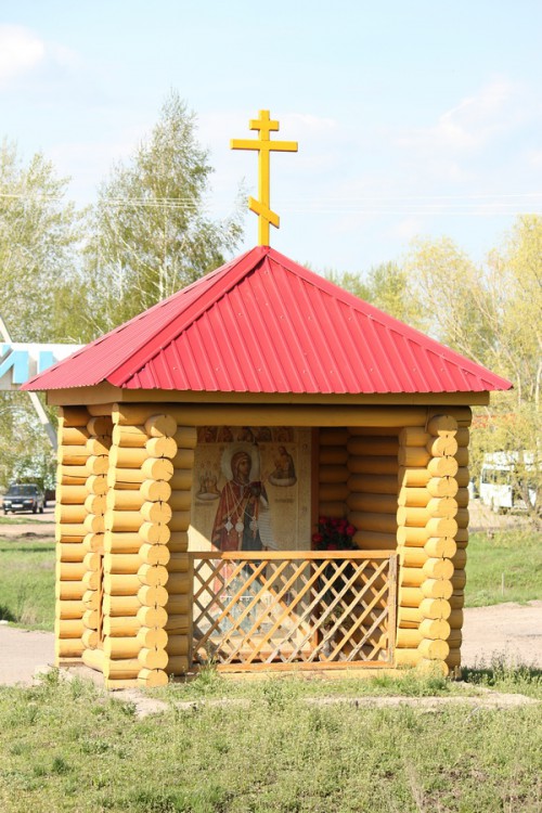 Часовня Боголюбской иконы Божией Матери, Старая Майна (Старомайнский район, Ульяновская область). общий вид в ландшафте