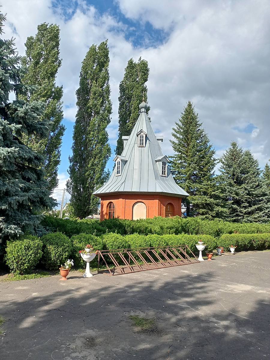 фасады. Часовня Валерия, Дубовое (Петровский район, Тамбовская область)
