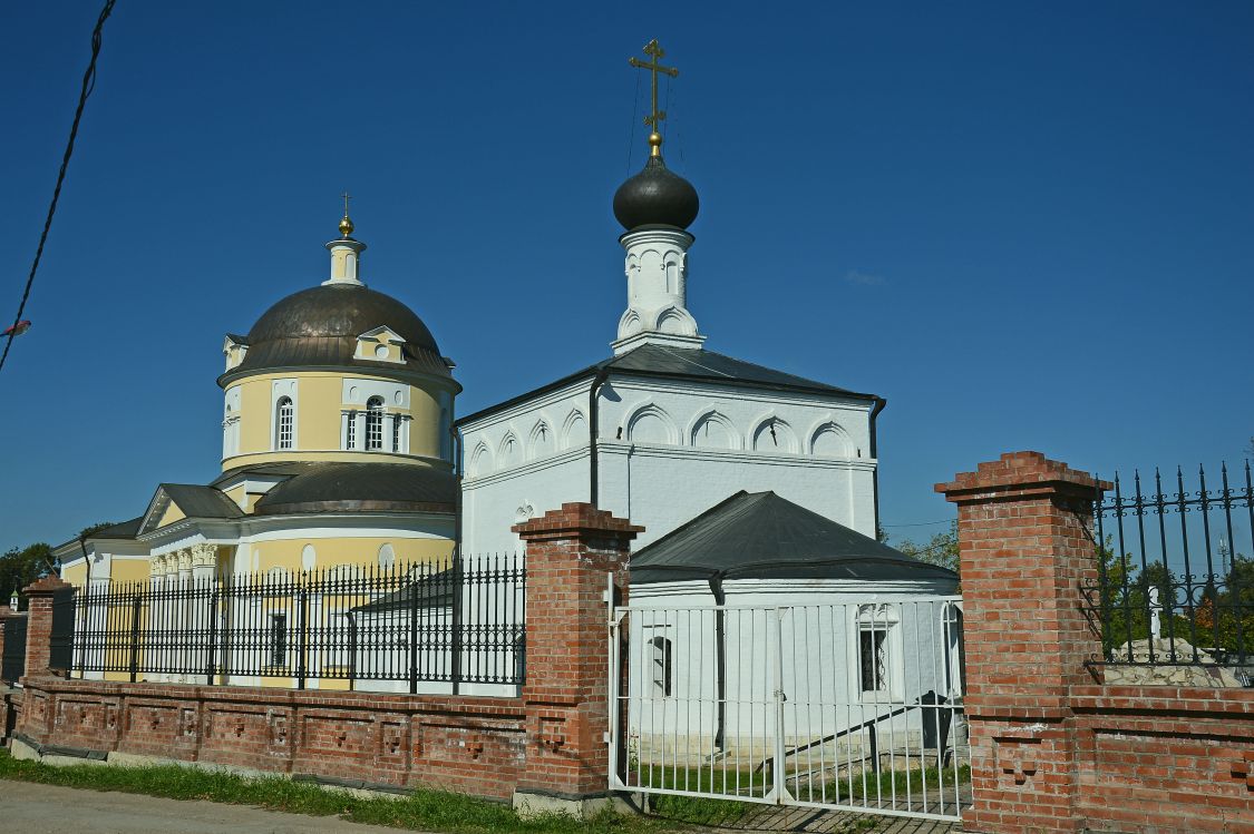 Храмовый комплекс. Старый и новый соборы Успения Пресвятой Богородицы, Алексин (Алексинский район и пос. Новогуровский, Тульская область). фасады