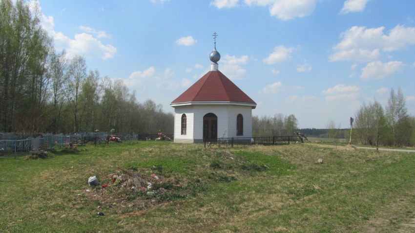 Светочева гора. Неизвестная часовня. общий вид в ландшафте