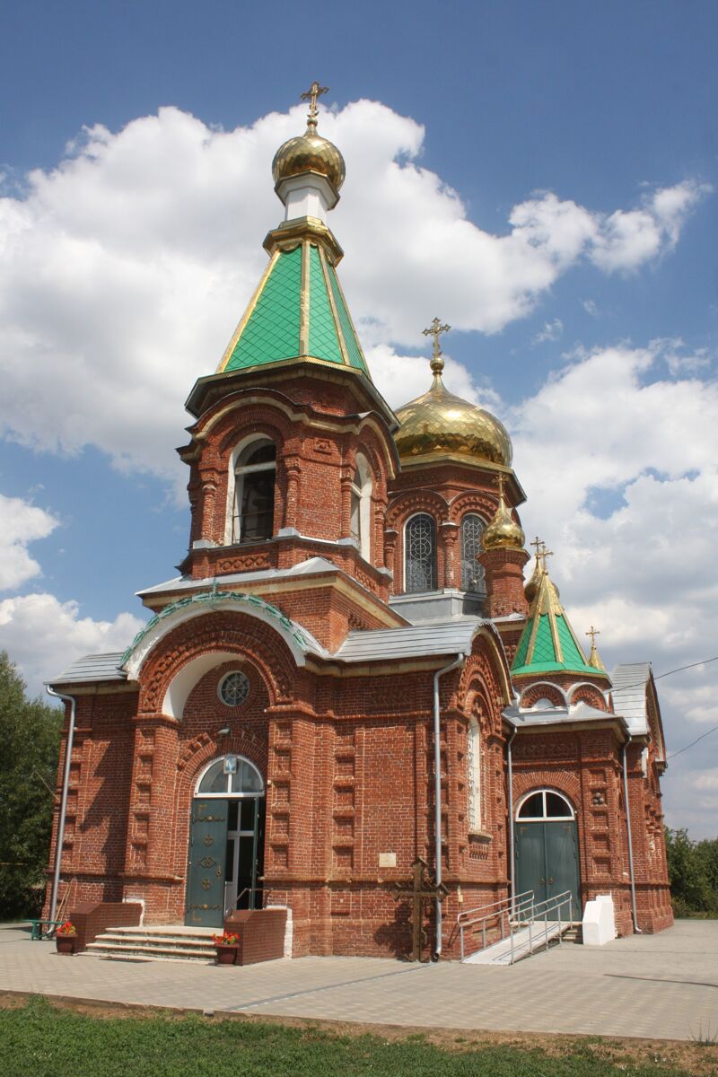 Церковь Троицы Живоначальной, Казанская (Кавказский район, Краснодарский край). фасады