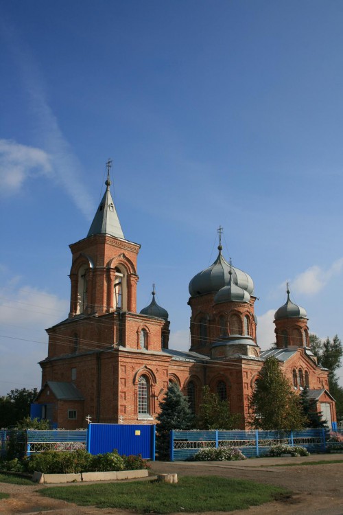 Церковь Успения Пресвятой Богородицы, Красногвардейское (Красногвардейский район, Ставропольский край). фасады