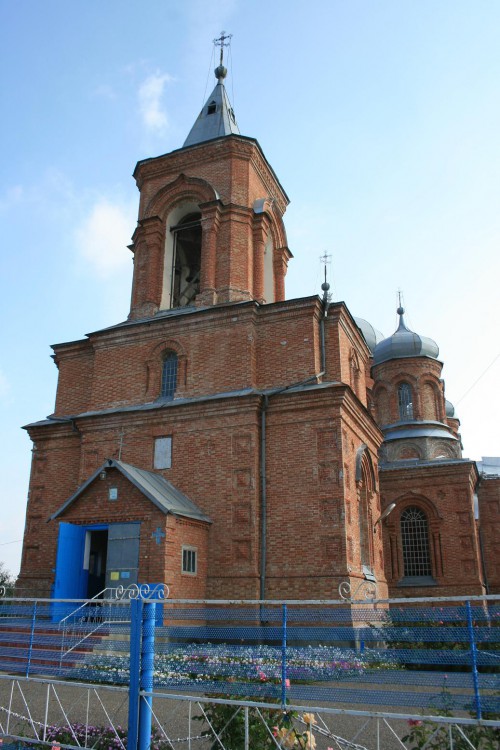 Церковь Успения Пресвятой Богородицы, Красногвардейское (Красногвардейский район, Ставропольский край). фасады