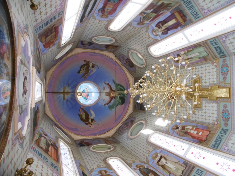 Часовня Николая Чудотворца, Трудобеликовский (Красноармейский район, Краснодарский край). интерьер и убранство, Росписи  стен и купольной части  часовни