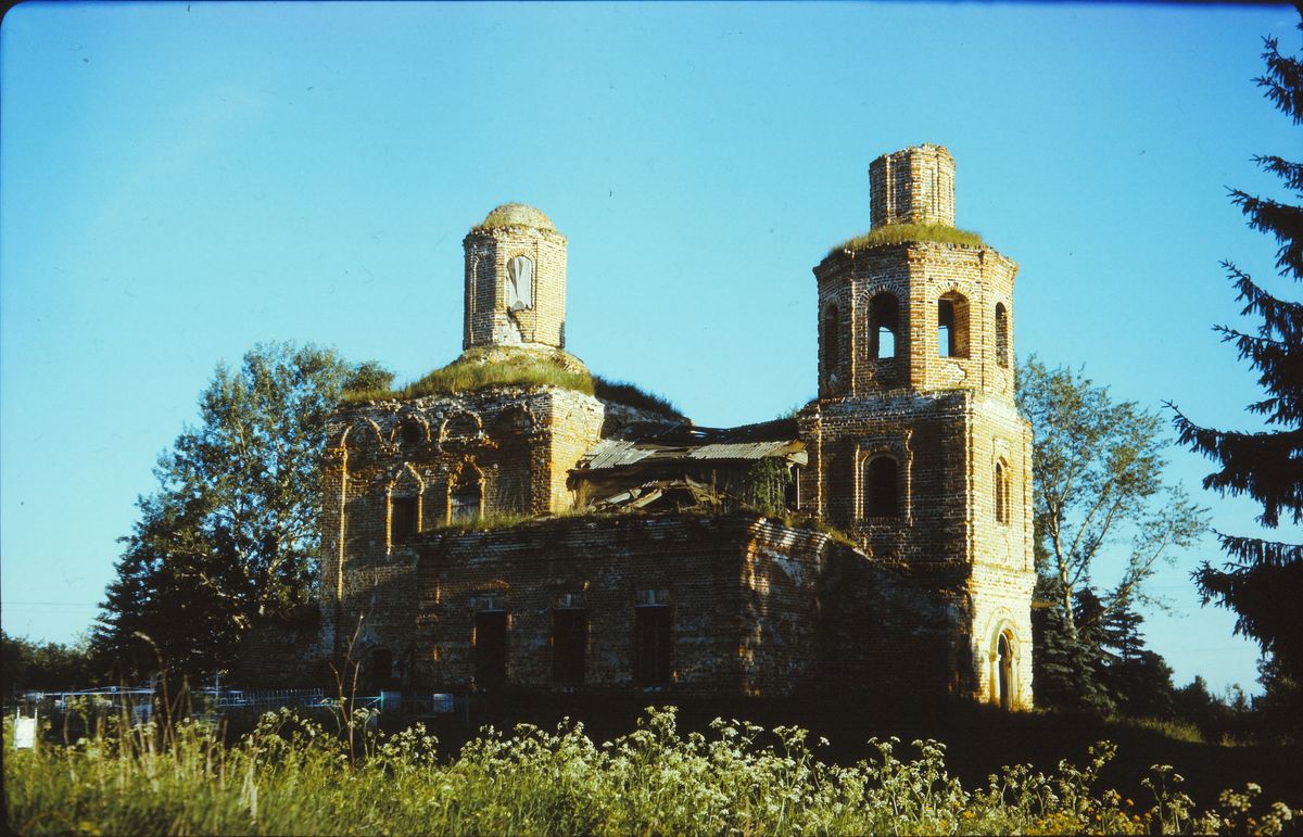 фасады. Церковь Троицы Живоначальной, Сныхово (Белёвский район, Тульская область)