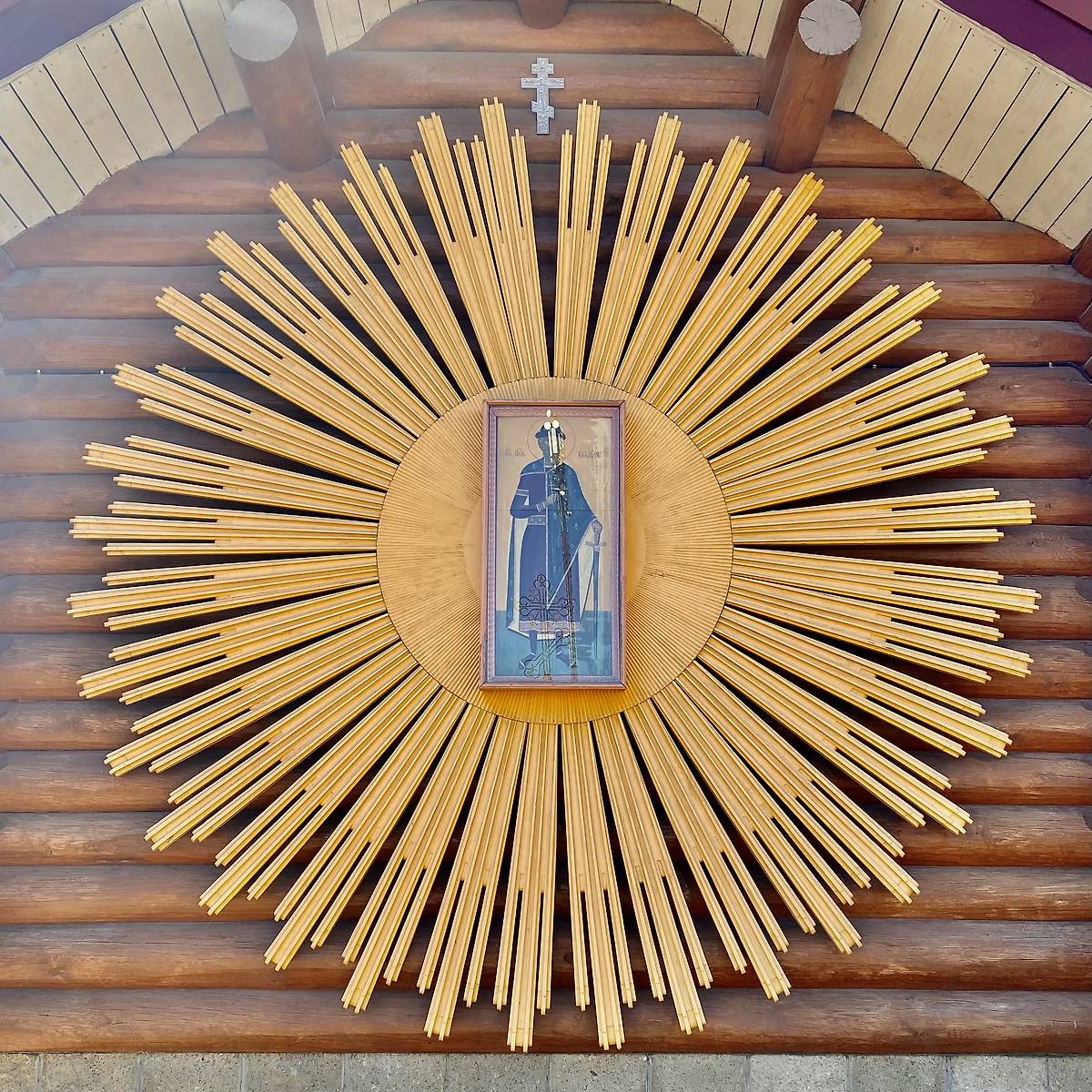 Св. Владимир на апсиде, дополнительная информация. Церковь Владимира равноапостольного, Коммунар (Гатчинский район, Ленинградская область)