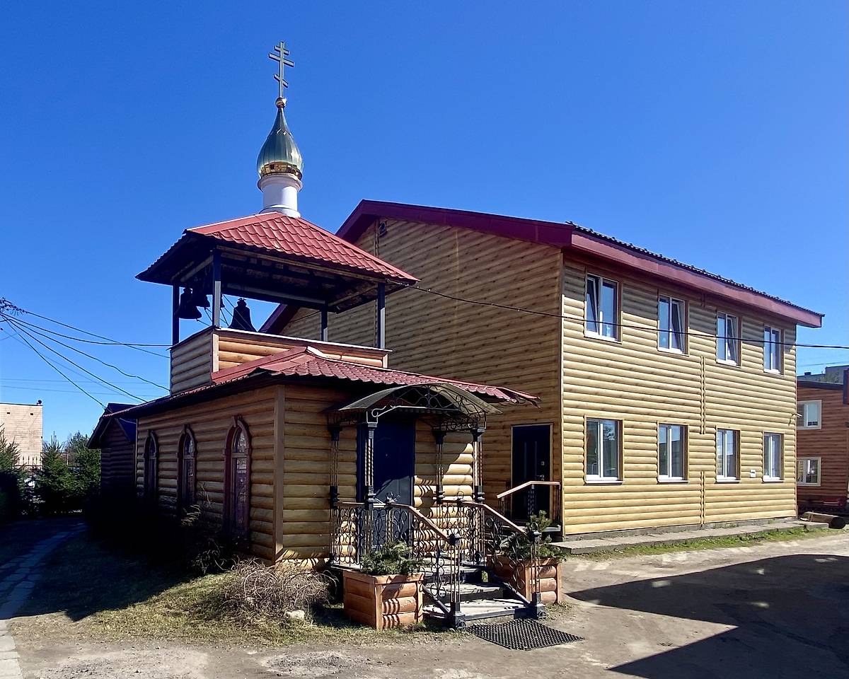 Колокольня с реабилитационным центром при храме, дополнительная информация. Церковь Владимира равноапостольного, Коммунар (Гатчинский район, Ленинградская область)