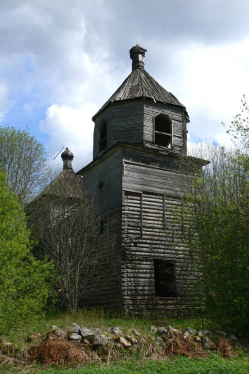 Каргиничи (Сергиевское), урочище. Церковь Георгия Победоносца. общий вид в ландшафте