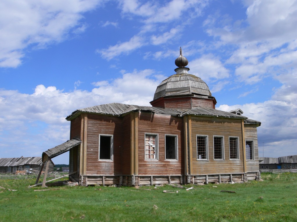 Луда. Церковь Рождества Пресвятой Богородицы. фасады