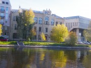 Домовая церковь Покрова Пресвятой Богородицы при детском приюте им. Вел. Кн. Марии Николаевны Общества попечения о бесприютных детях, , Санкт-Петербург, Санкт-Петербург, г. Санкт-Петербург