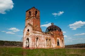 Красное. Церковь Михаила Архангела