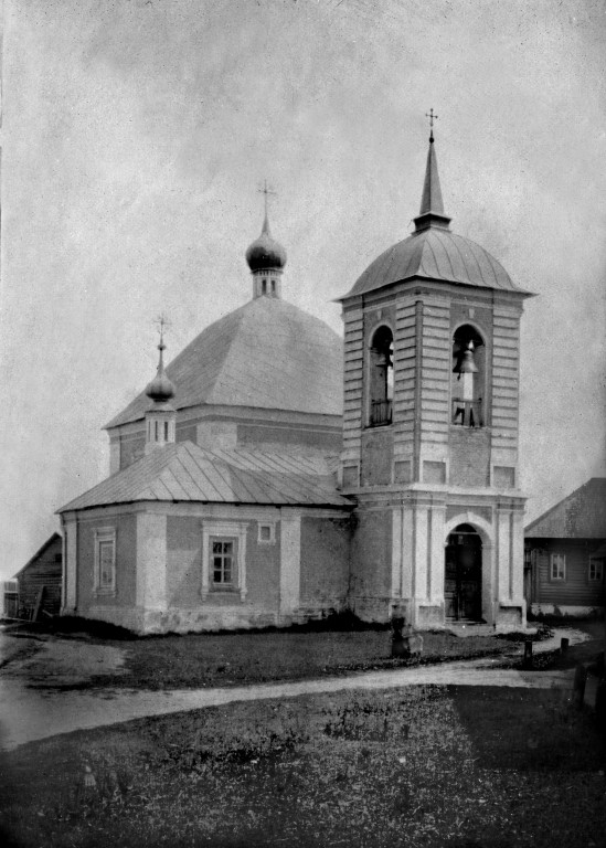 Церковь Троицы Живоначальной, Торопец (Торопецкий район, Тверская область). архивная фотография, Фото Н.Д. Бартрама, 1912