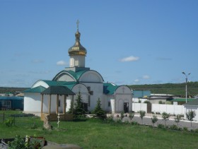 Луганск. Церковь Андрея Первозванного