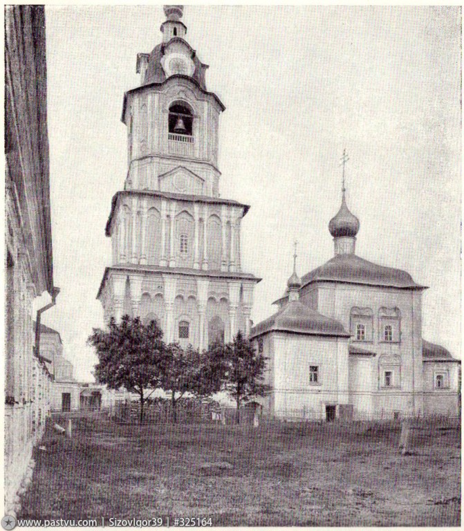 Церковь Михаила Архангела, Торопец (Торопецкий район, Тверская область). архивная фотография, 1917—1941, год Источник:В.В.Косточкин. Архитектурные памятники Торопца. Памятники культуры №1. М.1959. Изд. А.Н. с сайта   https://pastvu.com/p/325164
