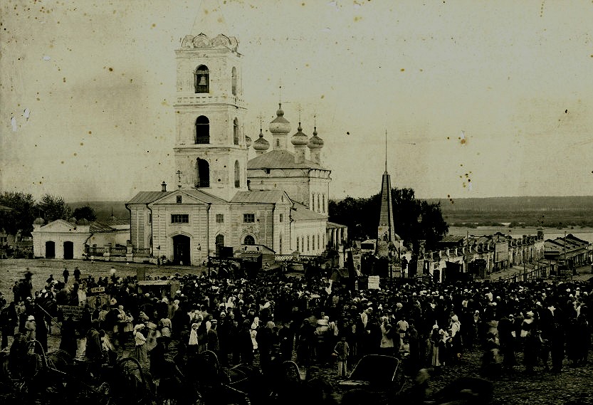 Собор Вознесения Господня, Сарапул (Сарапульский район и г. Сарапул, Республика Удмуртия). архивная фотография, фото с с http://sarapul-palomnik.cerkov.ru/