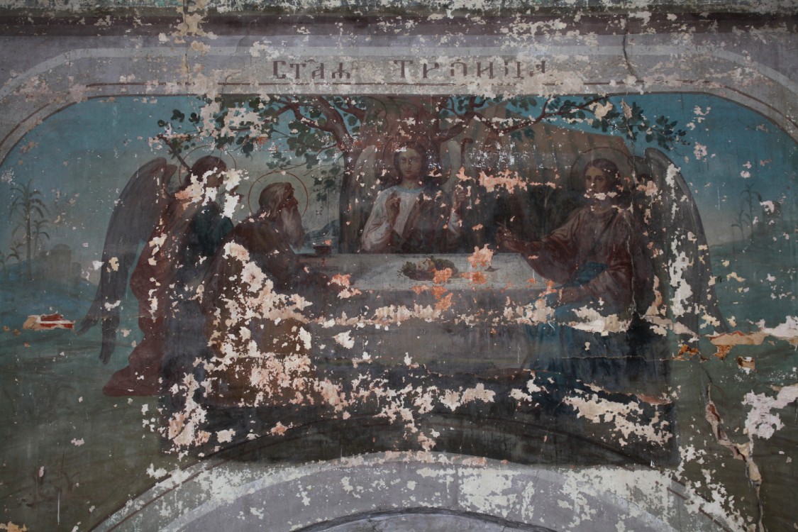 Церковь Троицы Живоначальной, Троица (Любимский район, Ярославская область). интерьер и убранство