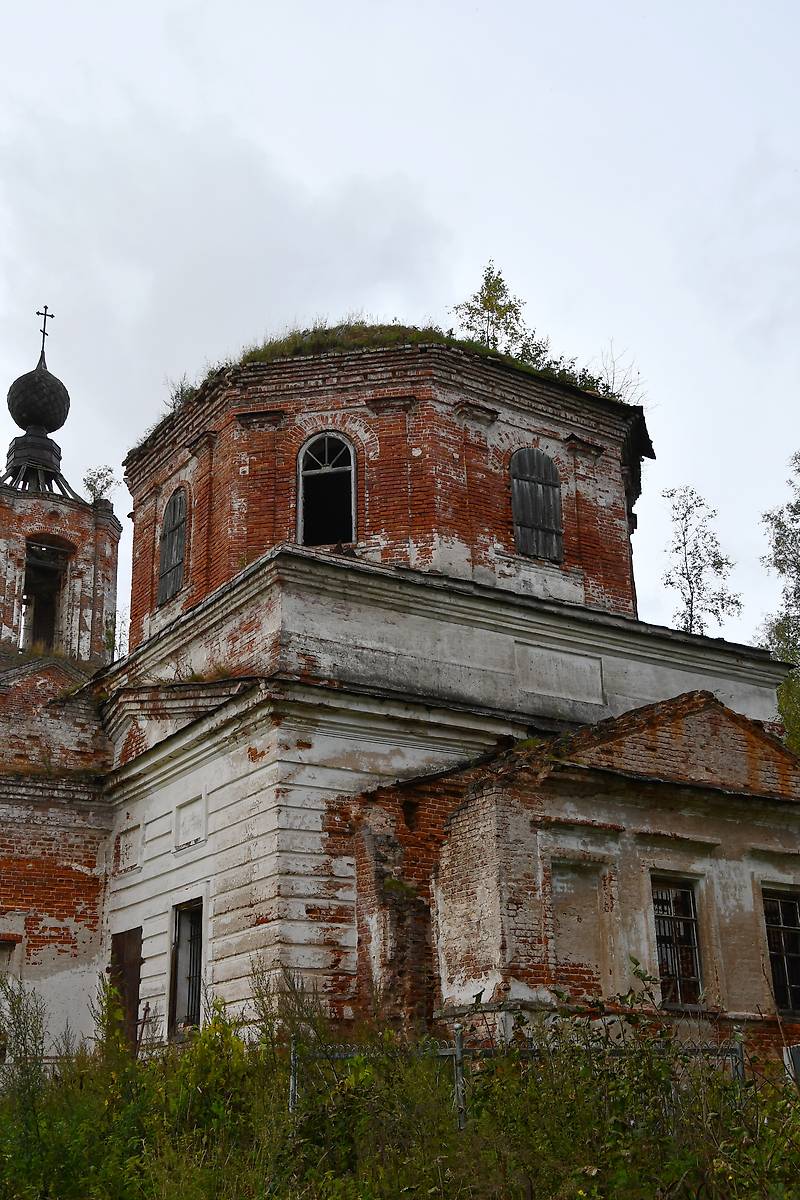 архитектурные детали. Церковь Покрова Пресвятой Богородицы, Курганы (Бежецкий район, Тверская область)