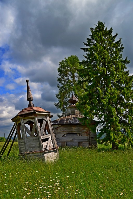Часовня Флора и Лавра, Афонинская (Верховажский район, Вологодская область). фасады