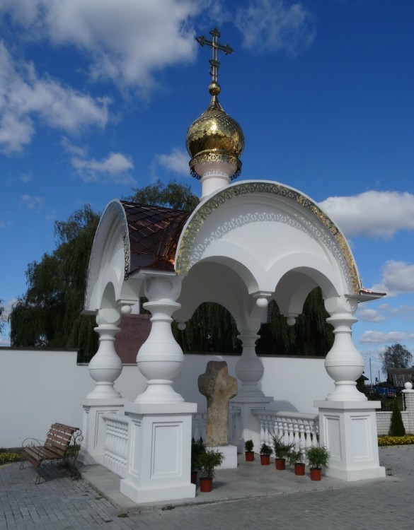 Кафедральный собор Кирилла и Лаврентия Туровских, Туров (Житковичский район, Беларусь, Гомельская область). дополнительная информация, Крест, приплывший по реке