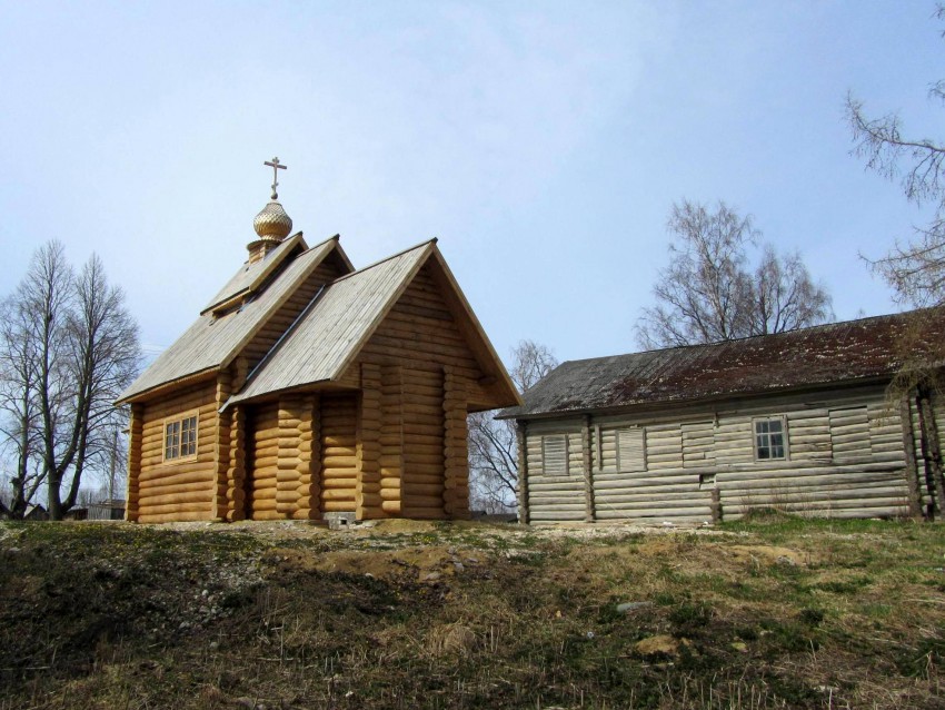 Сергия Радонежского церковь, Усачёво (Каргопольский район, Архангельская область). фасады, вид с юго-востока, справа - Георгиевская церковь
