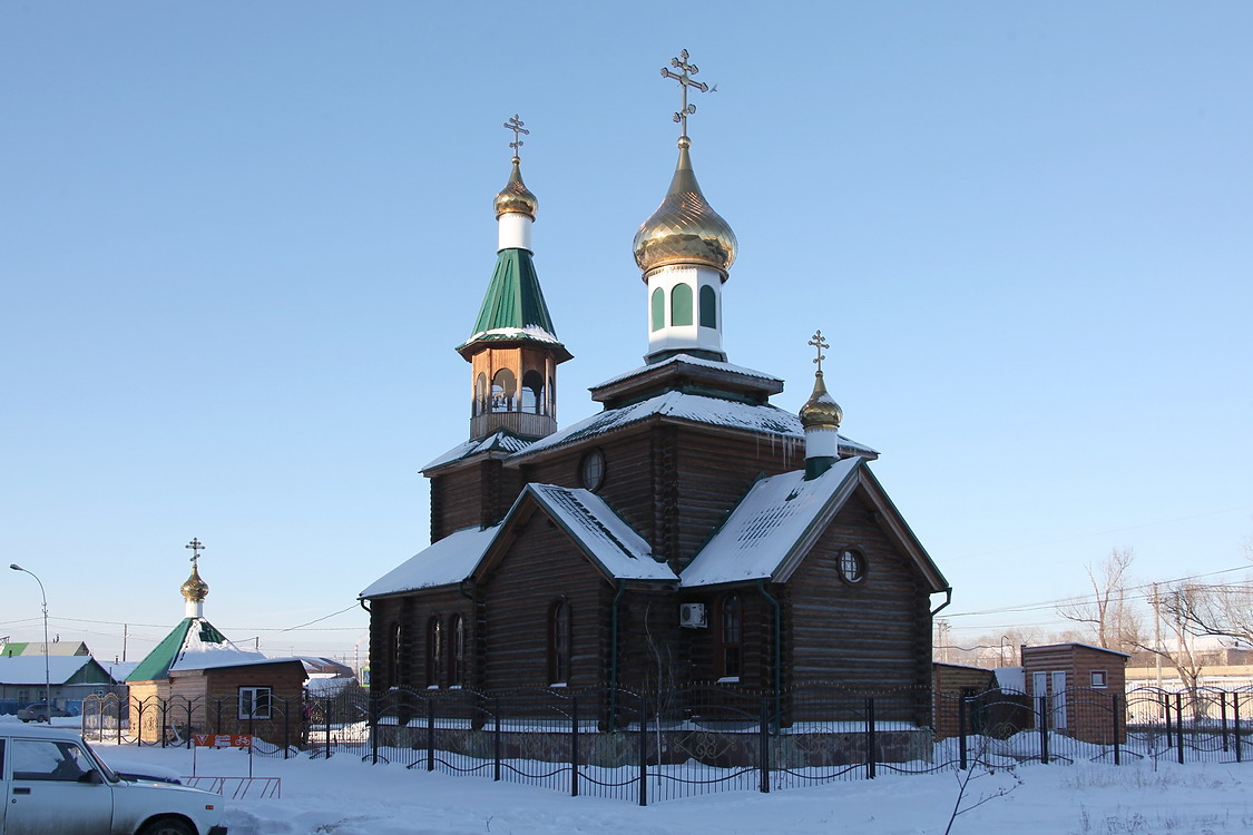 Курган. Церковь Серафима Саровского. фасады