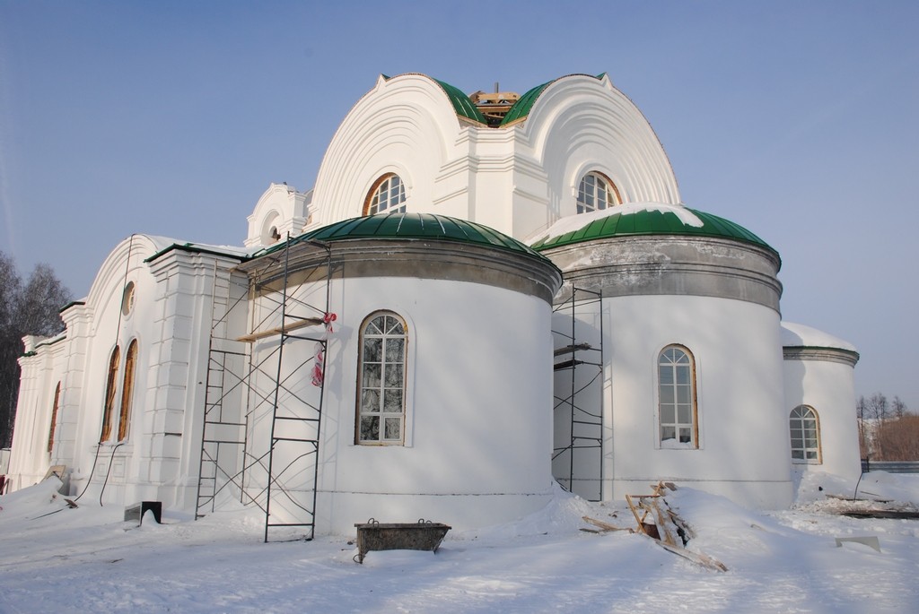 Собор Троицы Живоначальной, Колывань (Колыванский район, Новосибирская область). документальные фотографии, Апсиды Троицкого собора.