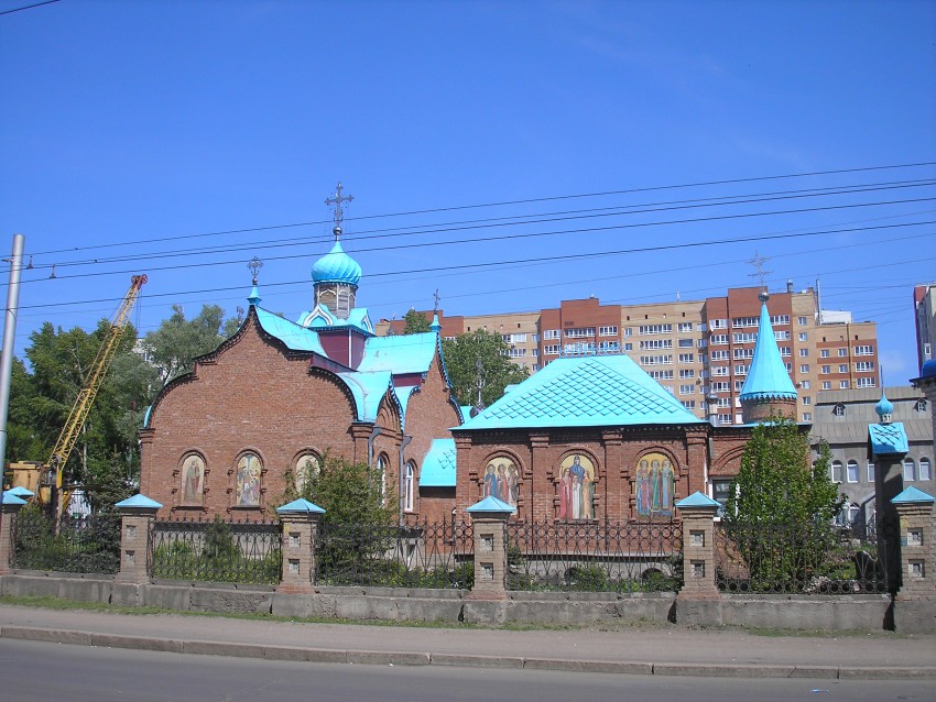 Уфа. Церковь Владимирской иконы Божией Матери (крестильная). фасады